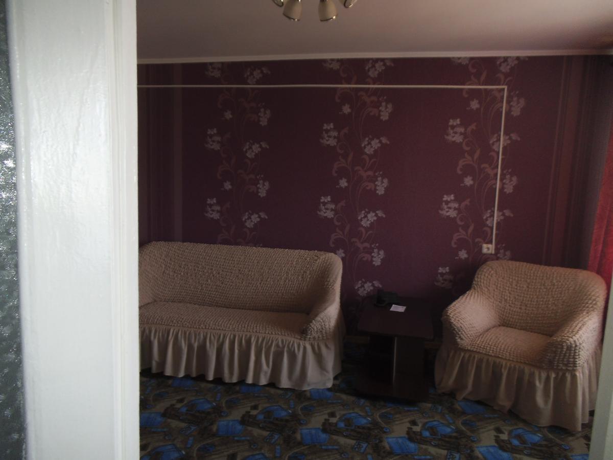 Circus Otel Gomel Dış mekan fotoğraf